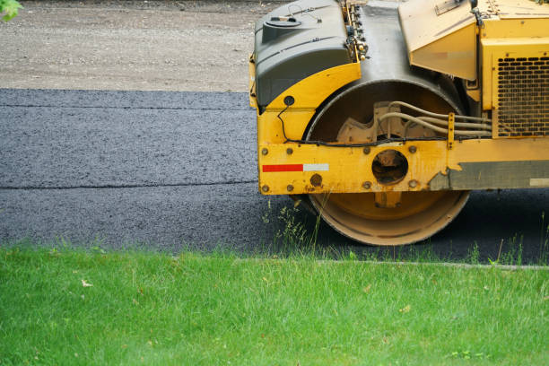 Best Affordable Driveway Paving  in New Franklin, OH